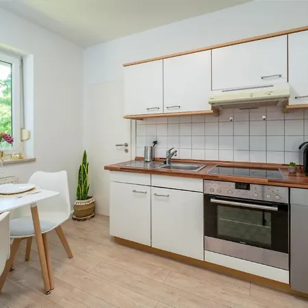 Eg Rechts Große 3-zimmer Nähe Salzburg Apartment Freilassing